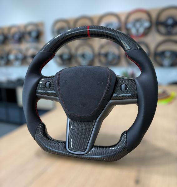 Tesla Model 3 Model Y Carbon Lenkrad neu beziehen